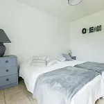 Maison De Plain Pied Avec Jardin Clos Pour 6 Personnes - Fr-1-835-26 *