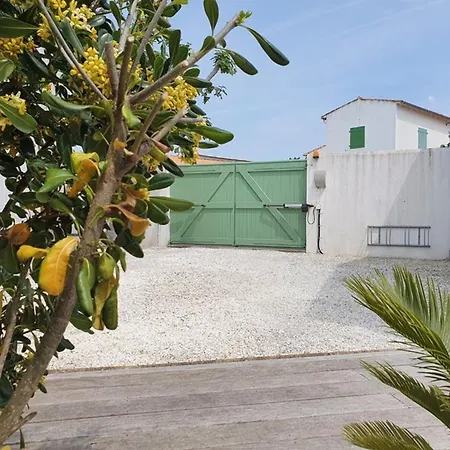 Maison De Plain Pied Avec Jardin Clos Pour 6 Personnes - Fr-1-835-26 * Sainte-Marie-de-Re