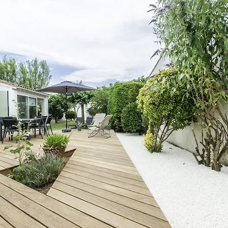 Maison De Plain Pied Avec Jardin Clos Pour 6 Personnes - Fr-1-835-26 Sainte-Marie-de-Ré