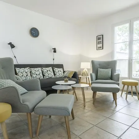 Maison De Plain Pied Avec Jardin Clos Pour 6 Personnes - Fr-1-835-26 * Sainte-Marie-de-Ré