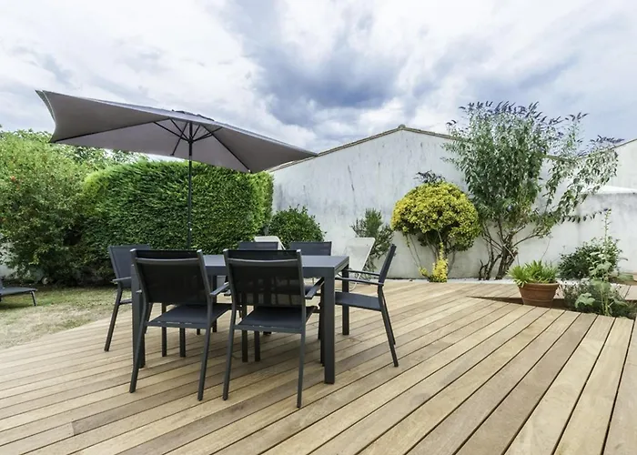 Prázdninový dům Maison De Plain Pied Avec Jardin Clos Pour 6 Personnes - Fr-1-835-26 *