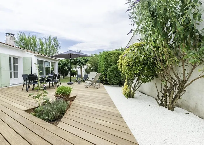 Maison De Plain Pied Avec Jardin Clos Pour 6 Personnes - Fr-1-835-26 Sainte-Marie-de-Ré